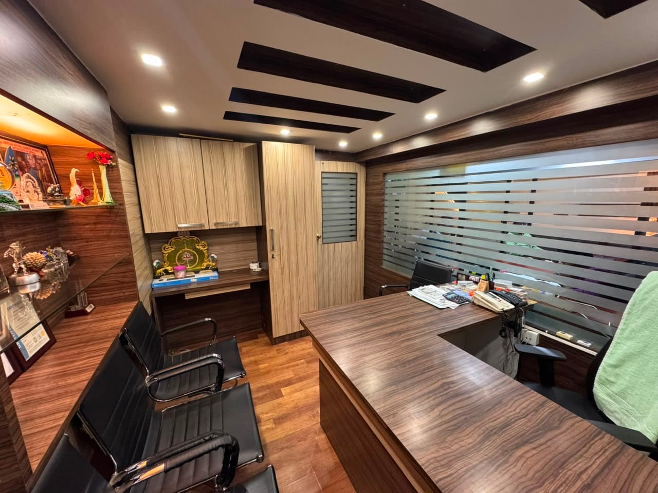NRT Alloys Office 8